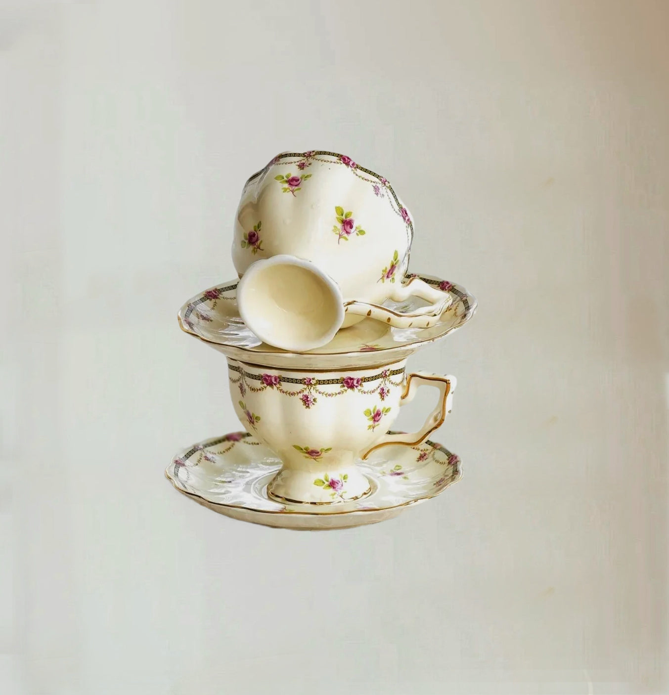 British Rose Ceramic Cup Set 230ml (Gift Box)