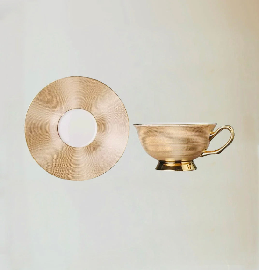 Gold Ribbed Cup Set Bone China 220ml(Gift Box)