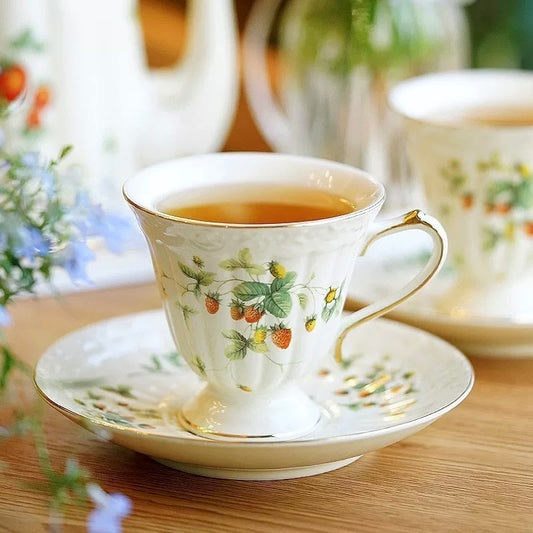 Strawberry Ceramic Coffee Tea Cup Set 250ml (gift package)