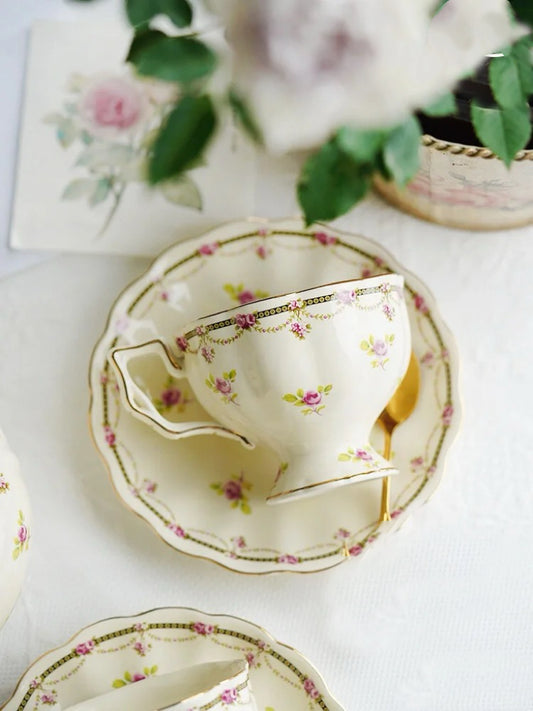 British Rose Ceramic Cup Set 230ml (Gift Box)