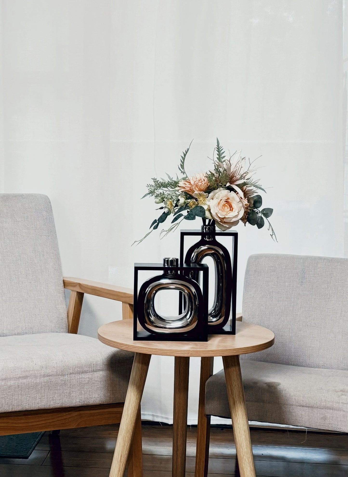Framed Silver Ceramic Vase Set