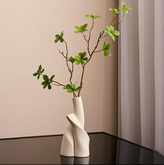 Morden Abstract Ceramic Flower Vase