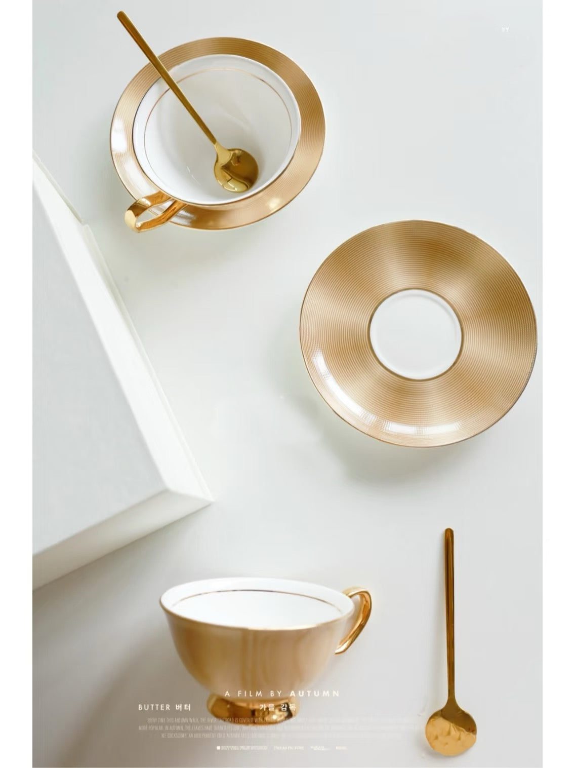 Gold Ribbed Cup Set Bone China 220ml(Gift Box)