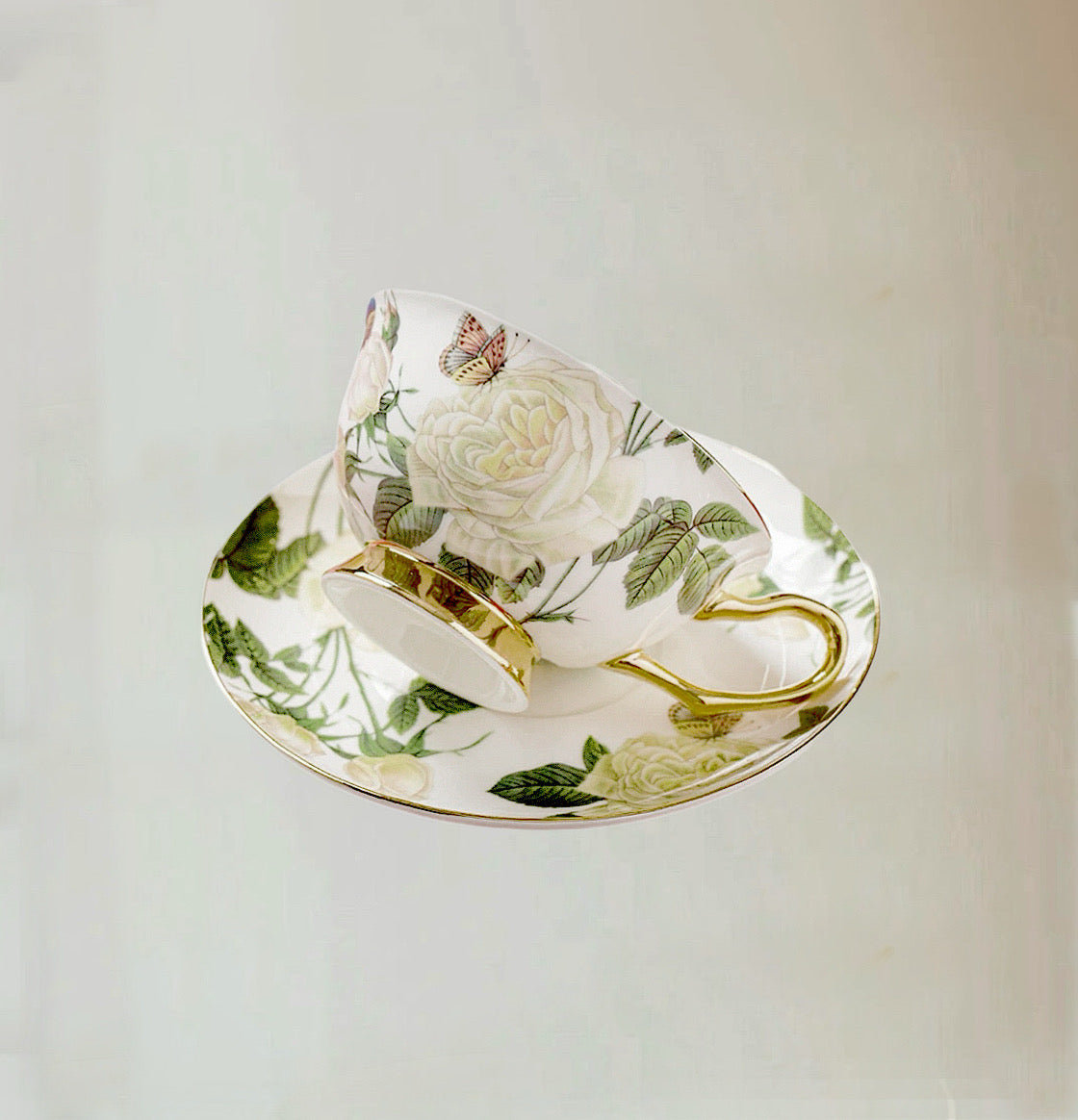 Rose - adorned Floral Coffee Tea Cup Set Bone China 220ml(Gift Box)